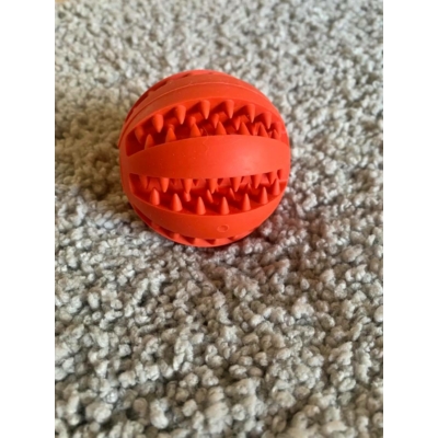 Piros fogtisztító labda L méretben