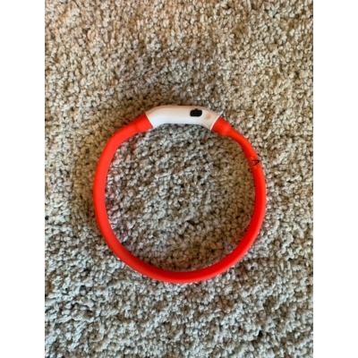 Világító piros USB led nyakörv nagy  méretben piros színben