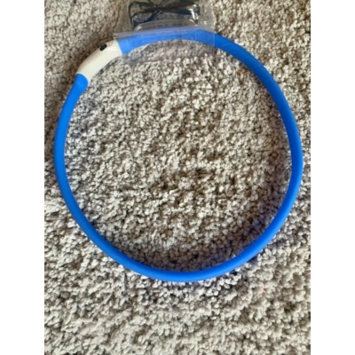 Világító USB led nyakörv nagy  méretben kék színben
