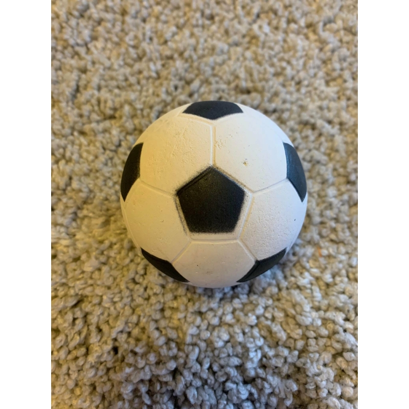 Focilabda tömör pattogós labdajáték